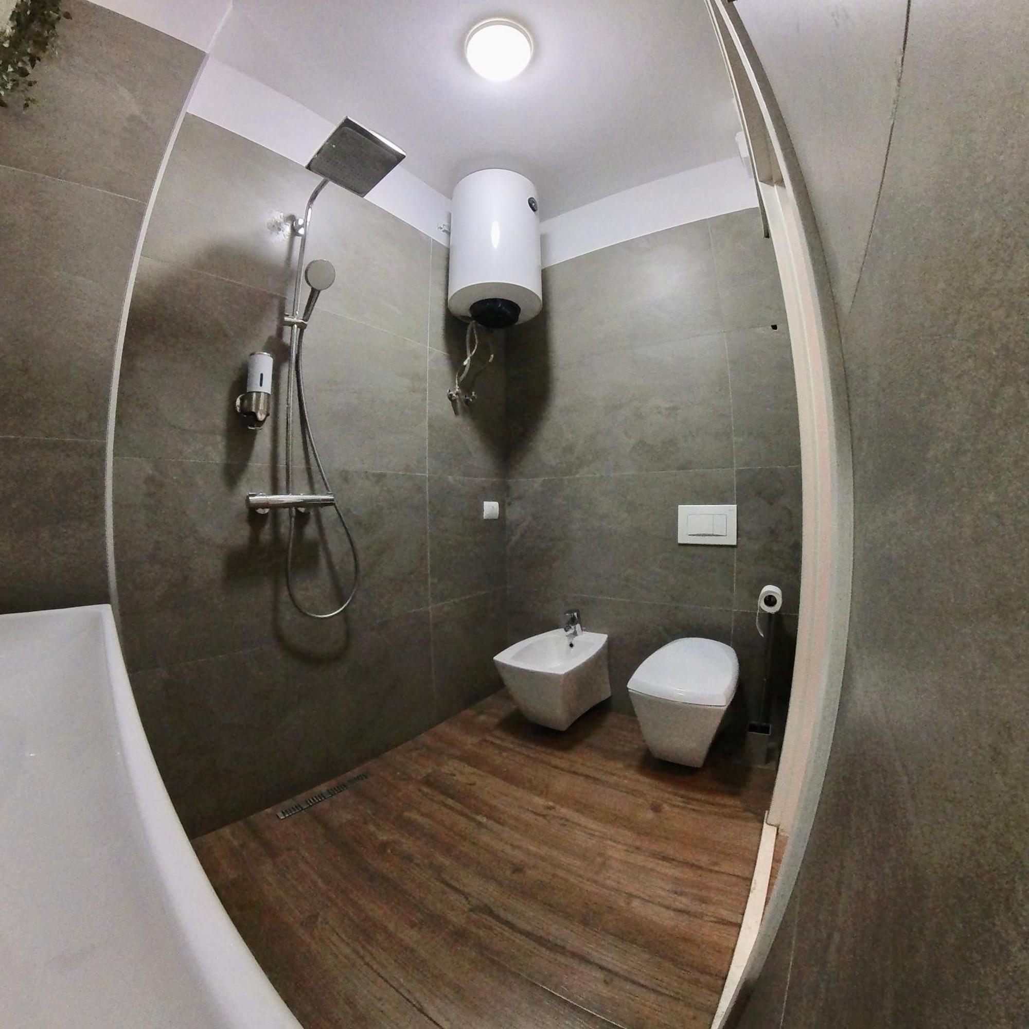Apartment Deni *